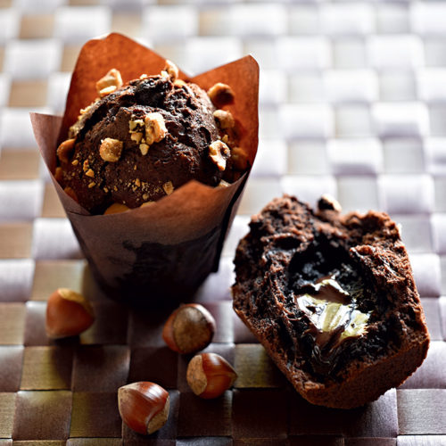 Fabrication-de-muffins-chocolat-aux-fourrages-variés